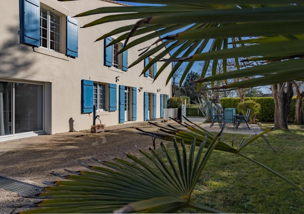 Chambres Et Gites Les Deux Chenes Pres De Bergerac Le Fleix 외부 사진