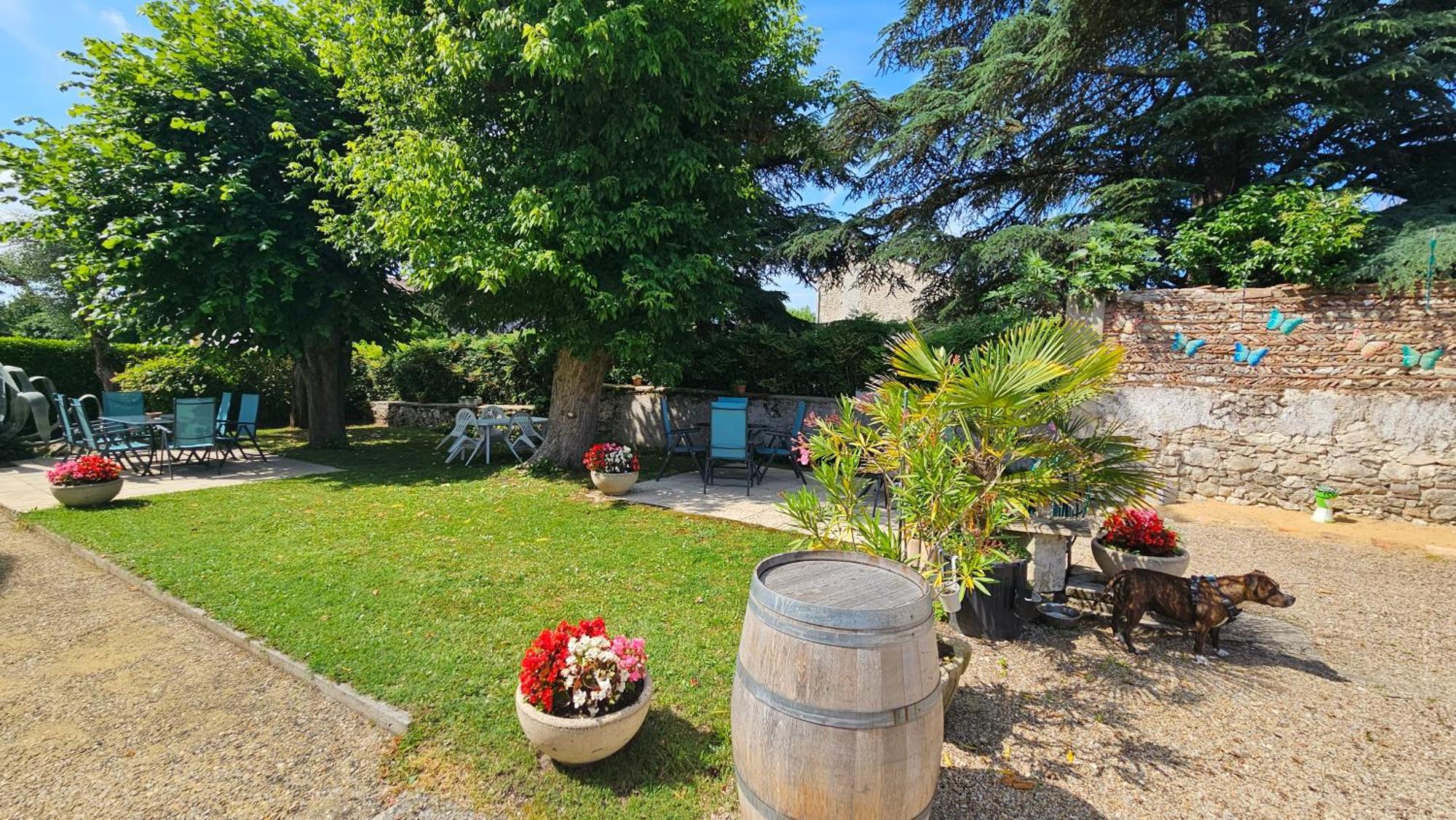 Chambres Et Gites Les Deux Chenes Pres De Bergerac Le Fleix 외부 사진