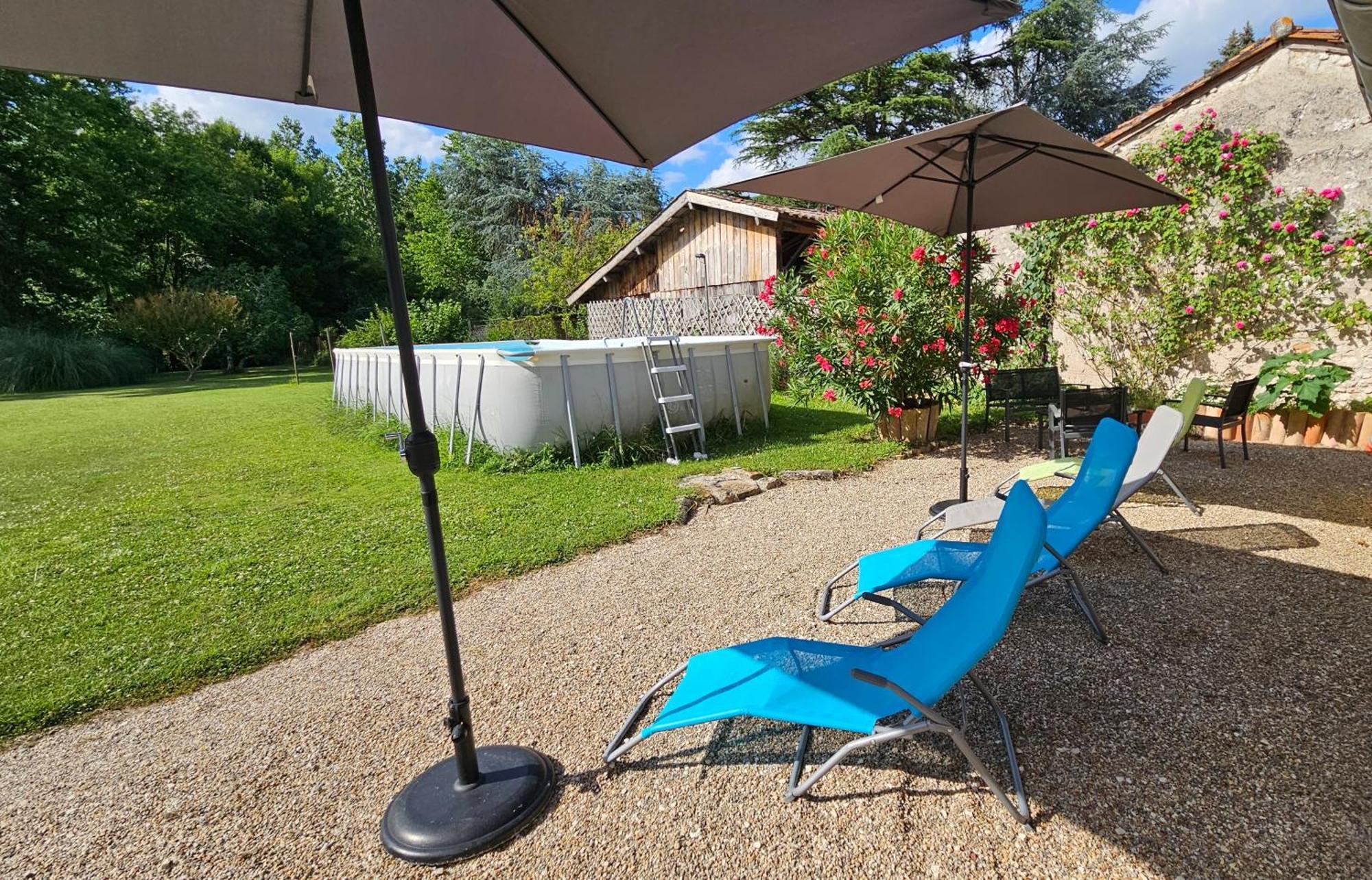 Chambres Et Gites Les Deux Chenes Pres De Bergerac Le Fleix 외부 사진